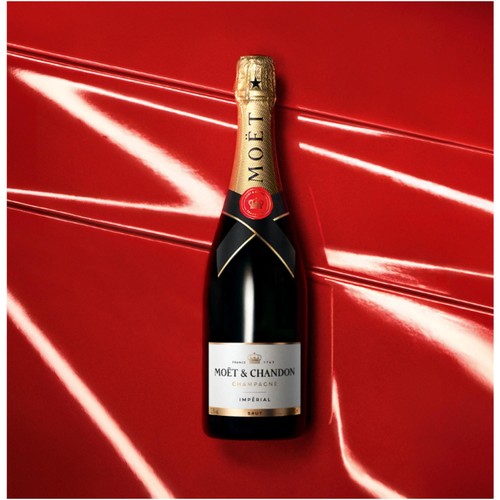 Moet & Chandon Brut Imperial Champagne, Gift Box, 75cl