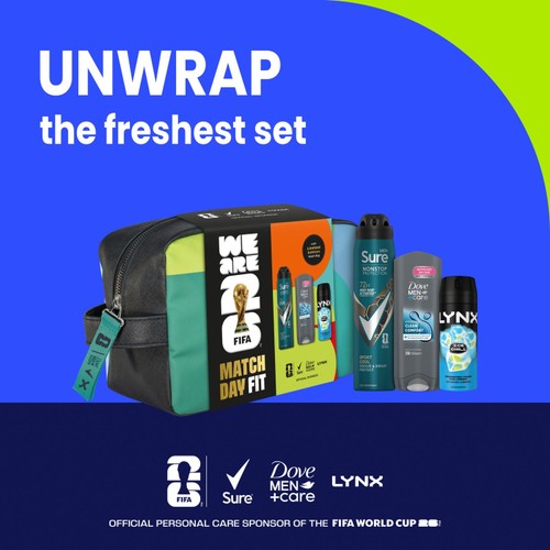 FIFA Inspired The Kit Bag Washbag for Him Gift Set