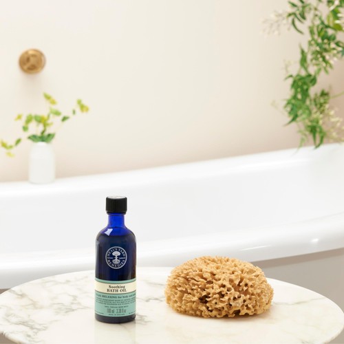 Neal's Yard Soothing Bath Oil 