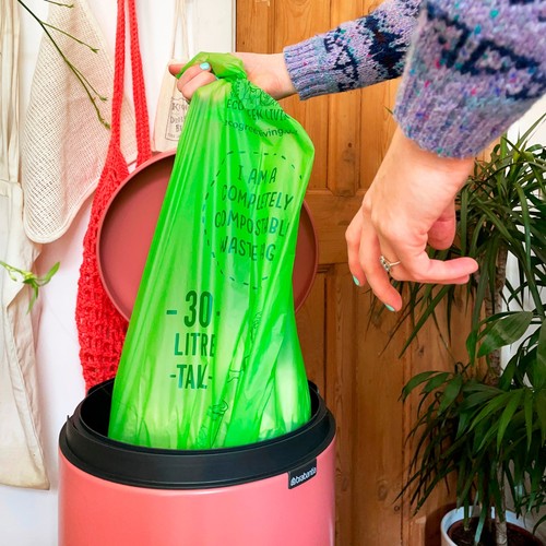 Joseph Joseph Compost Bin 30 Litre X 30 Compostable Caddy Bags