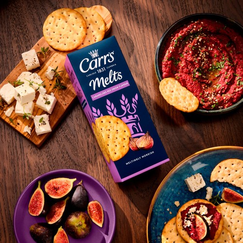 Carr's Melts Caramelised Red Onion Crackers