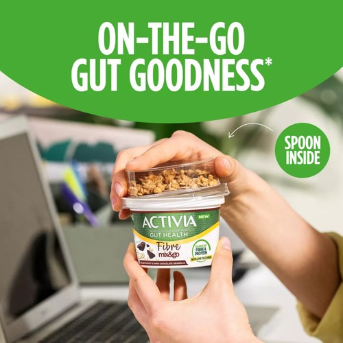 Activia Fibre Natural Yoghurt & Dark Chocolate Granola Pot with Spoon