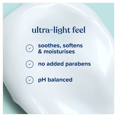Johnson's Baby Comfort Touch Lotion