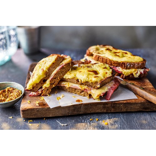 M&S Treur Truffle Gouda