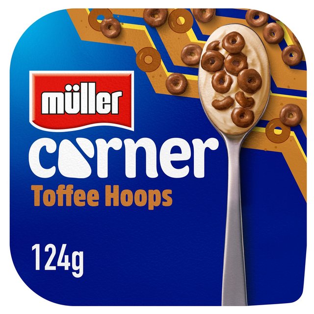 Muller Corner Toffee Yogurt With Chocolate Hoops, 124g