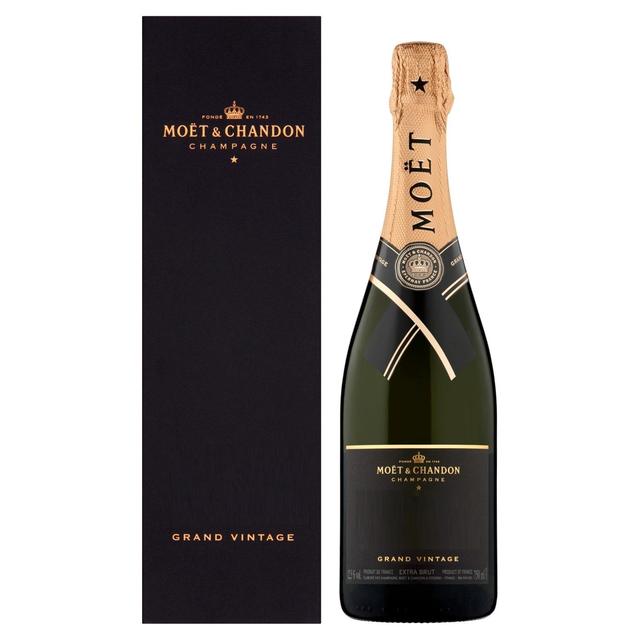 Moet & Chandon Grand Vintage Champagne Gift Box, 75cl