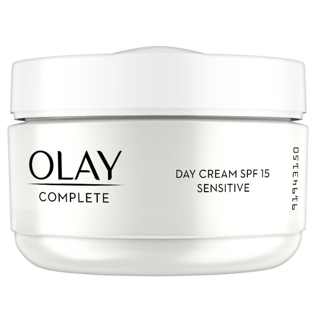 Olay Essentials Complete Care Moisturiser UV Cream Sensitive SPF 15, 50ml