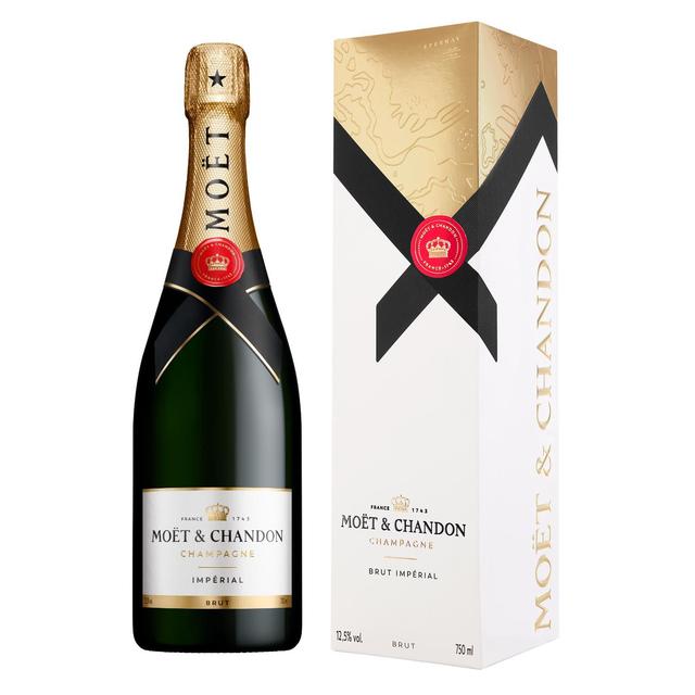 Moet & Chandon Imperial Brut Champagne Gift Box, 75cl