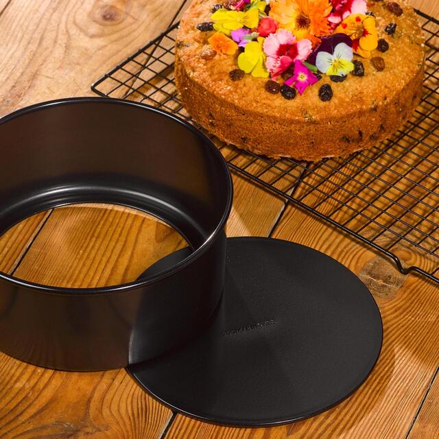 Cake shop tins 15cm