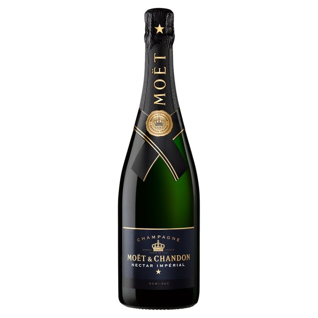 Moet & Chandon Nectar Imperial Champagne, 75cl