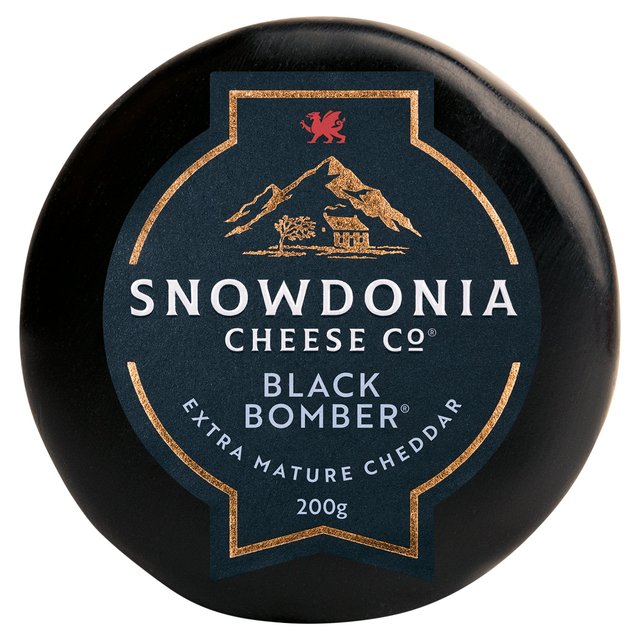 Snowdonia Black Bomber Extra Mature Cheddar, 200g