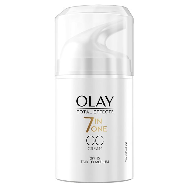 Olay Total Effects 7-in-1 CC Day Cream SPF15 Fair To Medium Shade, 50ml