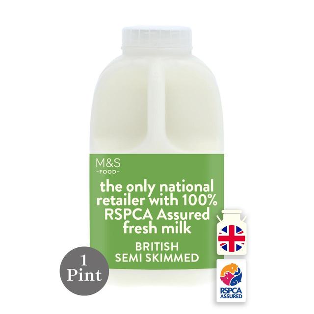 M & S Select Farms British Semi Skimmed Milk, 568ml
