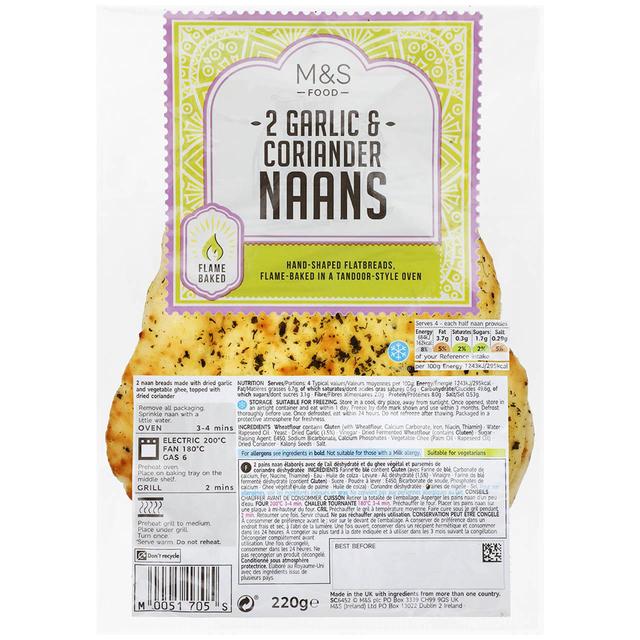 M & S 2 Garlic & Coriander Naans, 220g