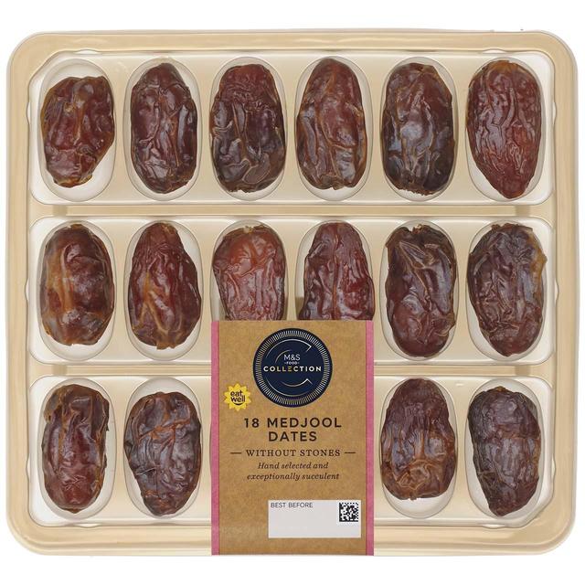 M & S Collection 18 Medjool Dates Pitted, 18 Per Pack