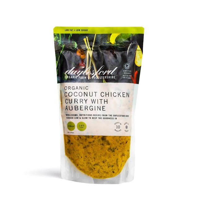 Daylesford Organic Coconut Chicken Curry With Aubergine, 550g