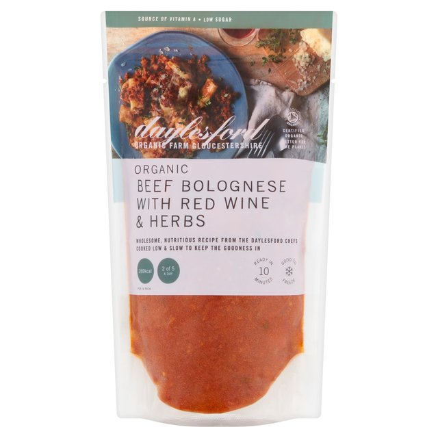 Daylesford Organic Beef Bolognese With Red Wine & Herbs, 550g