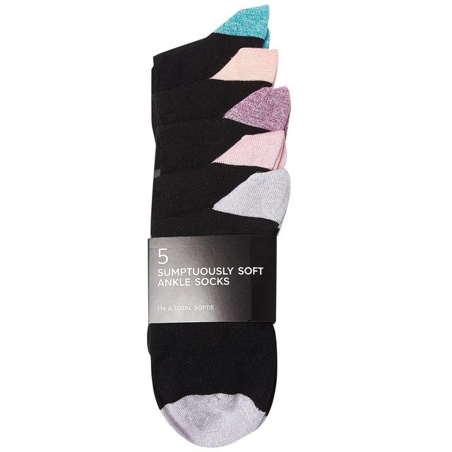 M & S Womens Sumptuously Soft Ankle Socks, Size 3-5, Black Mix, 5 per Pack