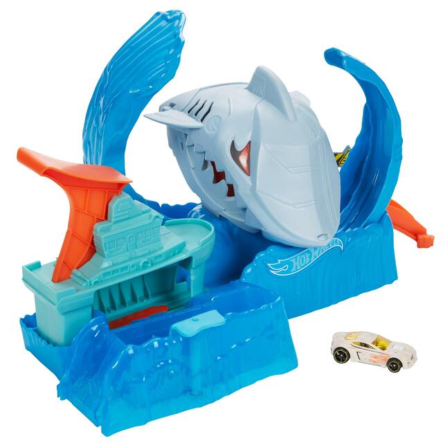 hot wheels robo shark frenzy playset