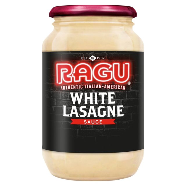 Ragu White Lasagne Sauce, 500g