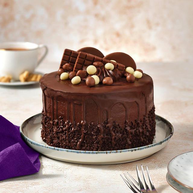 M & S Extremely Chocolatey Chocolate Brownie Cake, 1473g