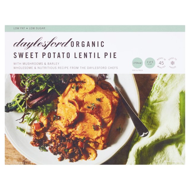 Daylesford Organic Lentil & Mushroom Sweet Potato Pie, 680g