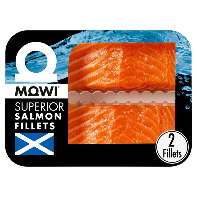 Mowi Scottish Salmon Fillets, 230g