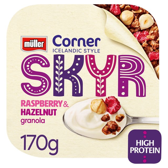 Muller Corner Iceland Style Skyr Yogurt, Raspberry & Hazelnut Granola, 170g