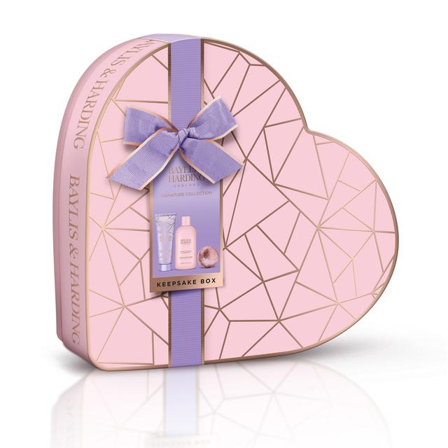 Baylis & Harding Jojoba, Vanilla &Almond Oil Luxury Heart Keepsake Gift Box, 1070g