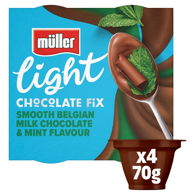 Muller Light Chocolate Fix Milk Chocolate & Mint Low Fat Dessert, 4 x 70g