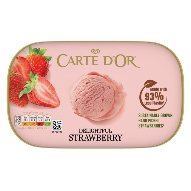Carte D’or Classics Strawberry Ice Cream Dessert Tub, 900ml