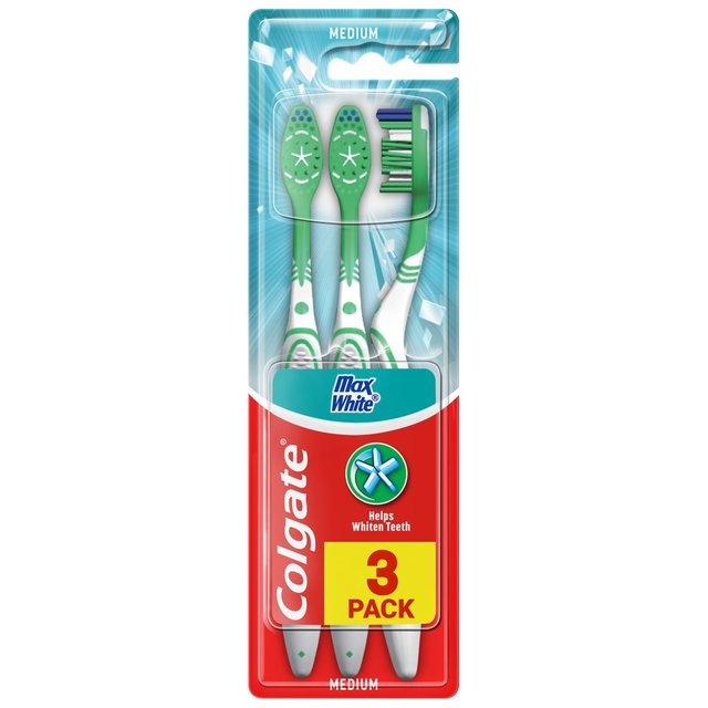 Colgate Max White Medium Toothbrush, 3 Per Pack